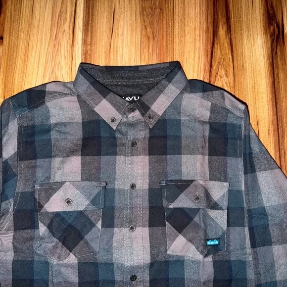 Kavu Plaid Button-Down - Men’s Large - Picture 3 of 7